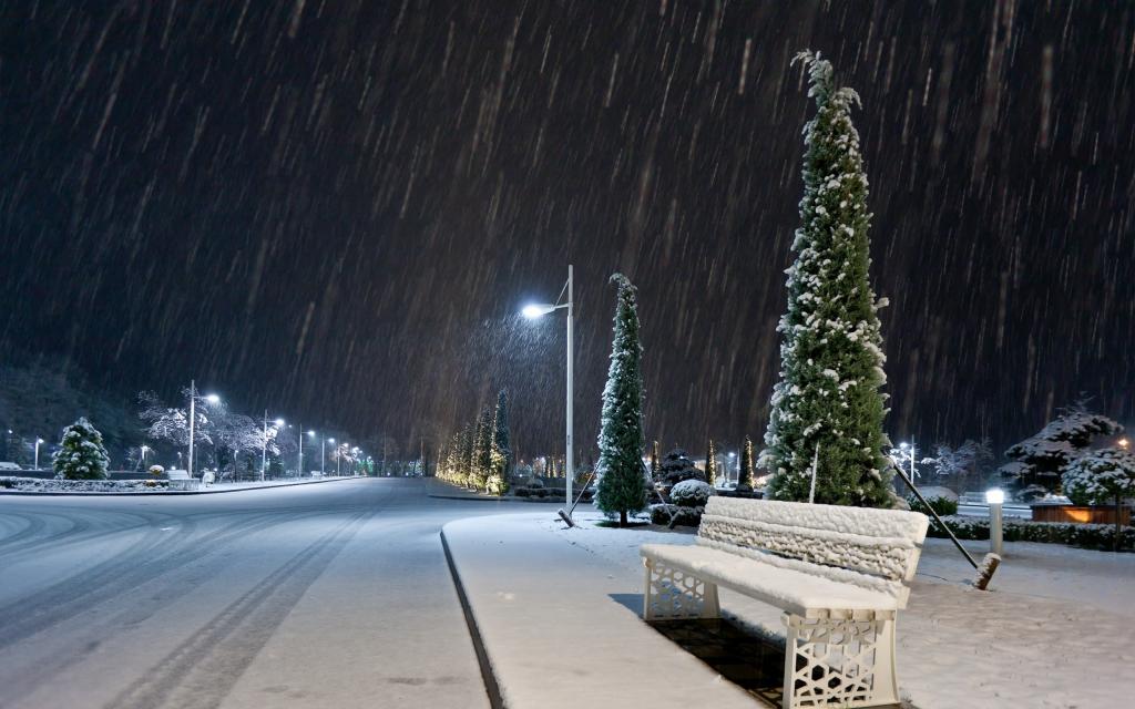 雪冬季夜晚街头长椅高清壁纸