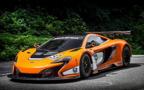 2015迈凯轮650S GT3壁纸