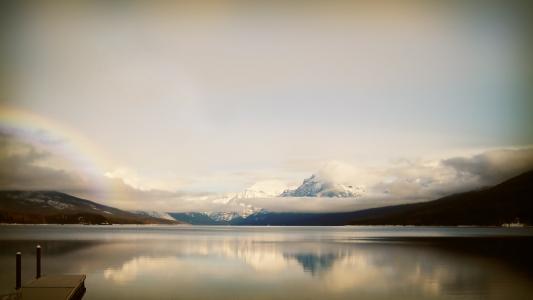 湖彩虹山风景高清壁纸