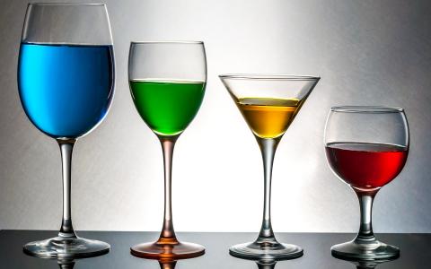 蓝色，绿色，黄色，红色，玻璃杯，饮料壁纸
