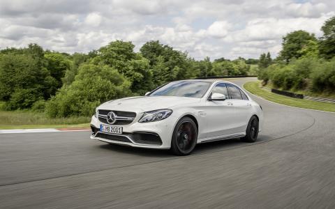 2014奔驰AMG C63S苯白色汽车壁纸