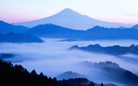 日本富士山美女壁纸的曙光