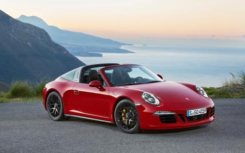 2015保时捷911 Targa 4 GTS壁纸