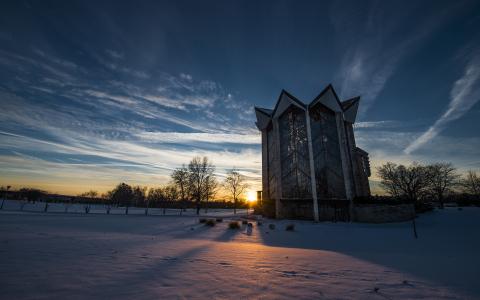 建筑物日落雪冬季高清壁纸