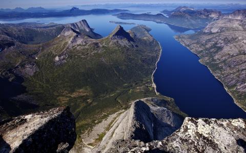 山风景湖高清壁纸