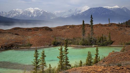 洛根山，育空壁纸