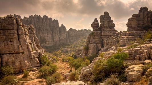 Torcal Natural Park岩石石头风景高清壁纸