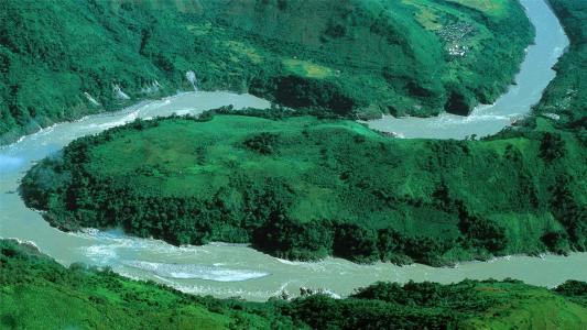 雅鲁藏布江风景