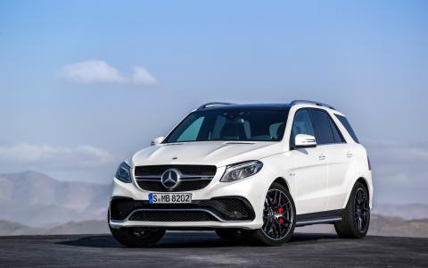 奔驰AMG GLE 63 S 2015壁纸