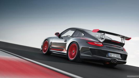 保时捷911 GT3 RS 2壁纸