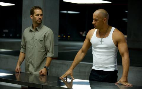 Fast Furious 6 Paul Walker & Vin Diesel wallpaper