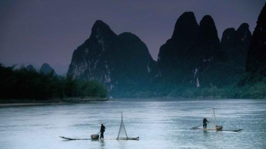 钓鱼海洋景观山高清壁纸