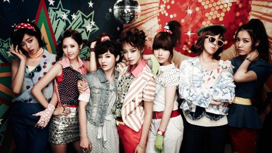 T ara Roly聚壁纸