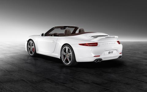 白色保时捷911 Carrera S壁纸