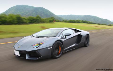 兰博基尼Aventador Motion Blur高清壁纸