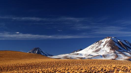 山风景场高清壁纸