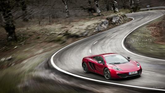 迈凯轮MP4-12C Motion Blur Road高清壁纸