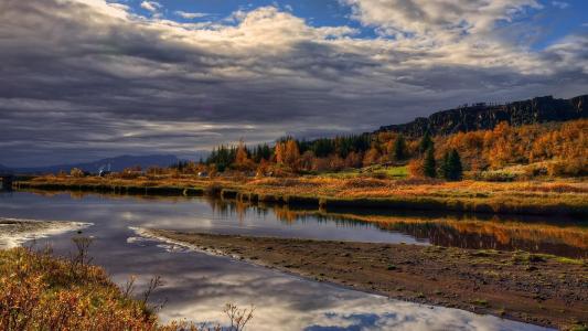 Autumn Countryside wallpaper