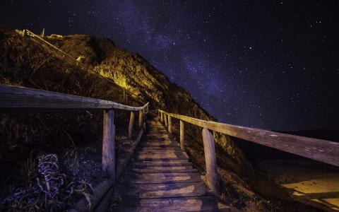 晚上山，楼梯，栏杆，星星壁纸