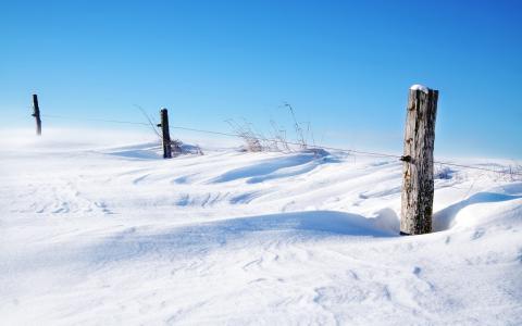 栅栏冬季雪高清壁纸