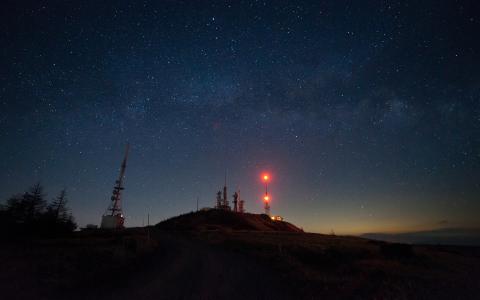 星星之夜高清壁纸