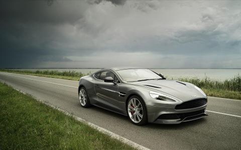 2013阿斯顿·马丁Vanquish 3壁纸