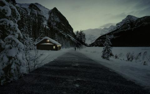 小屋小屋雪冬季路Hitchhike高清壁纸