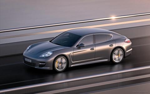 2011保时捷Panamera Turbo S壁纸