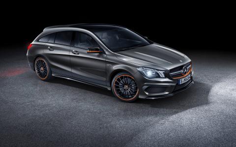 2015年梅赛德斯 - 奔驰AMG CLA45车壁纸