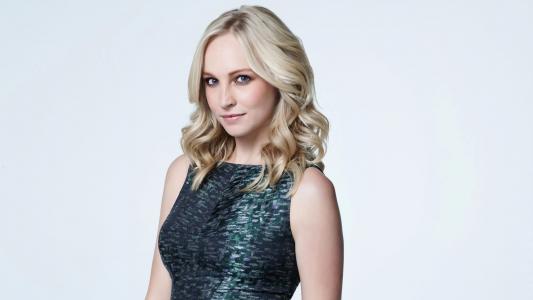 Candice Accola 03壁纸