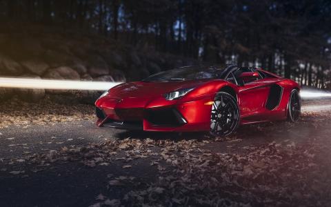 红色兰博基尼Aventador LP700-4超级跑车在晚上壁纸