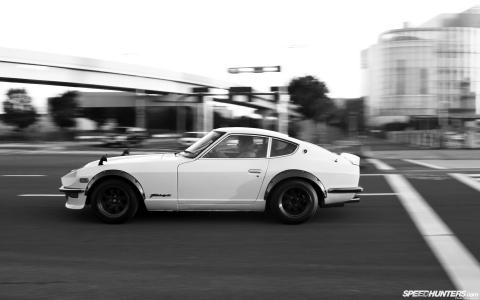 BW Motion Blur经典汽车经典Datsun Fairlady高清壁纸