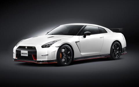 2015年日产GT R NISMO 3壁纸