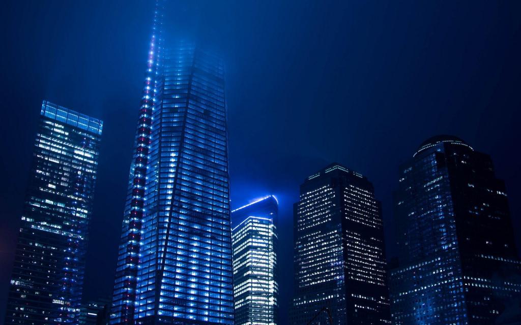 在城市壁纸的蓝色夜光