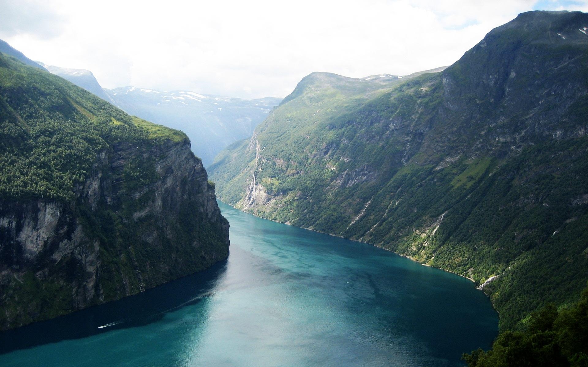 美丽的峡湾挪威壁纸1024x768分辨率查看