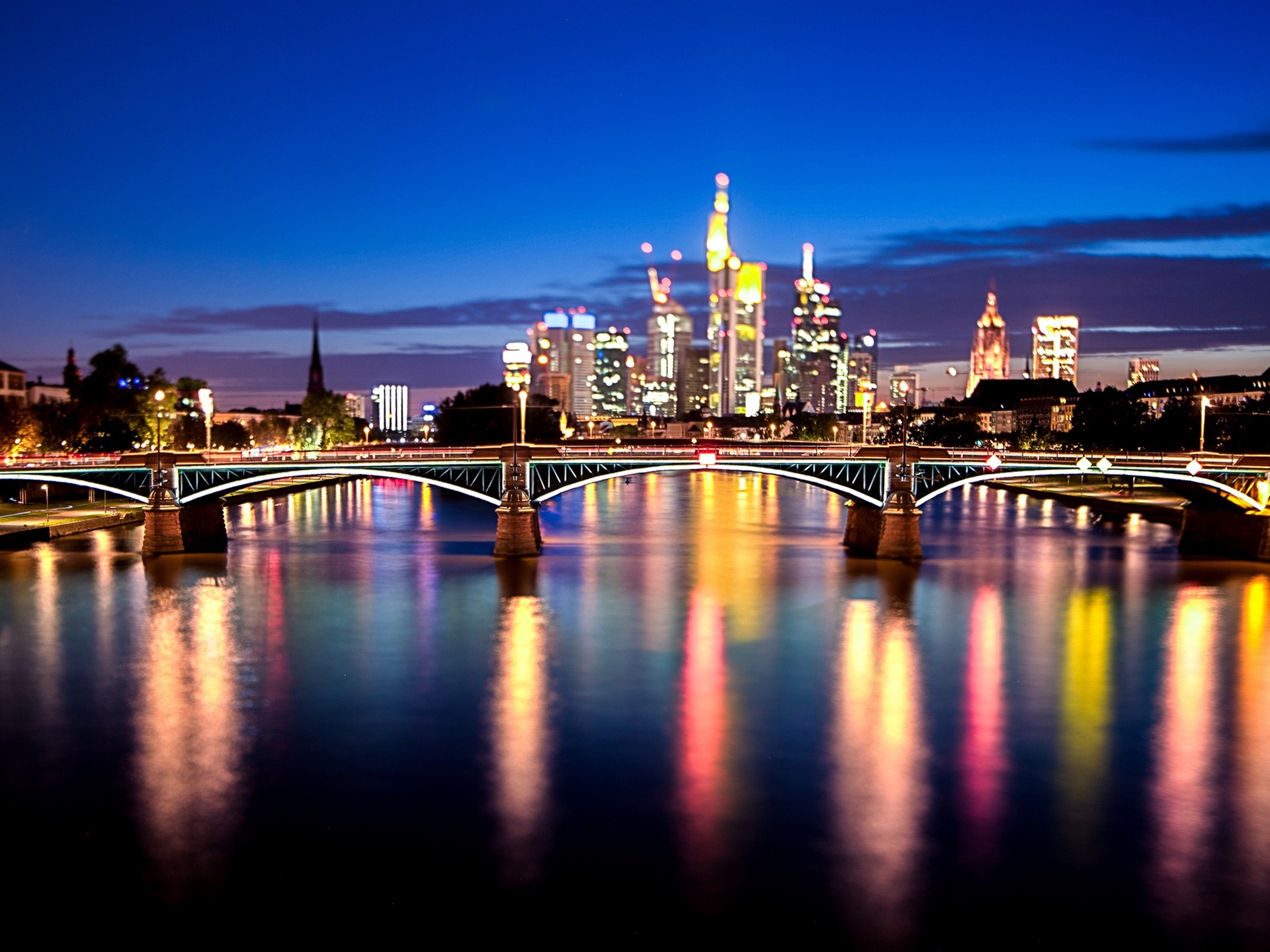 法兰克福,德国,城市,桥,灯,河,晚上壁纸