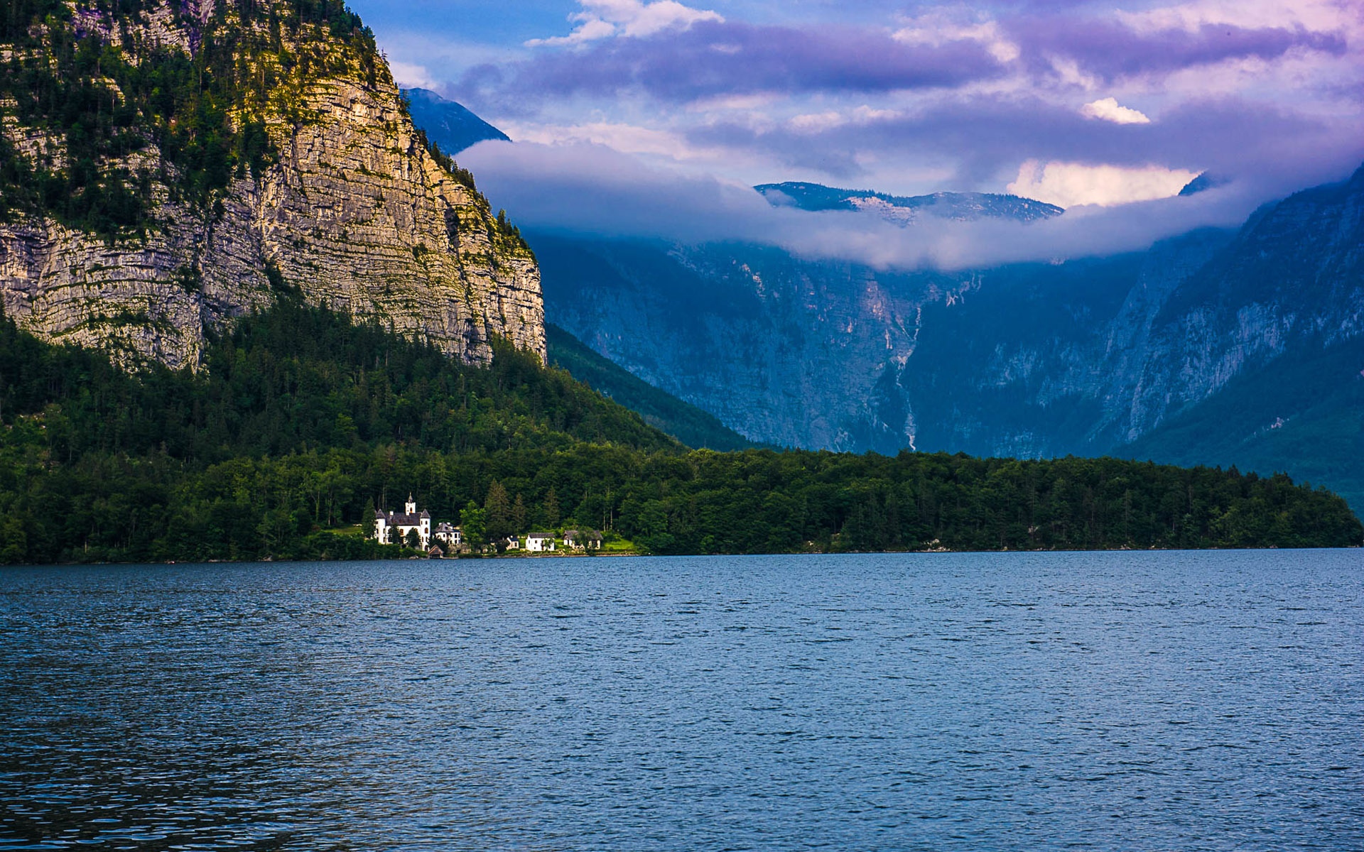 奥地利月亮湖唯美风景1440x900分辨率查看