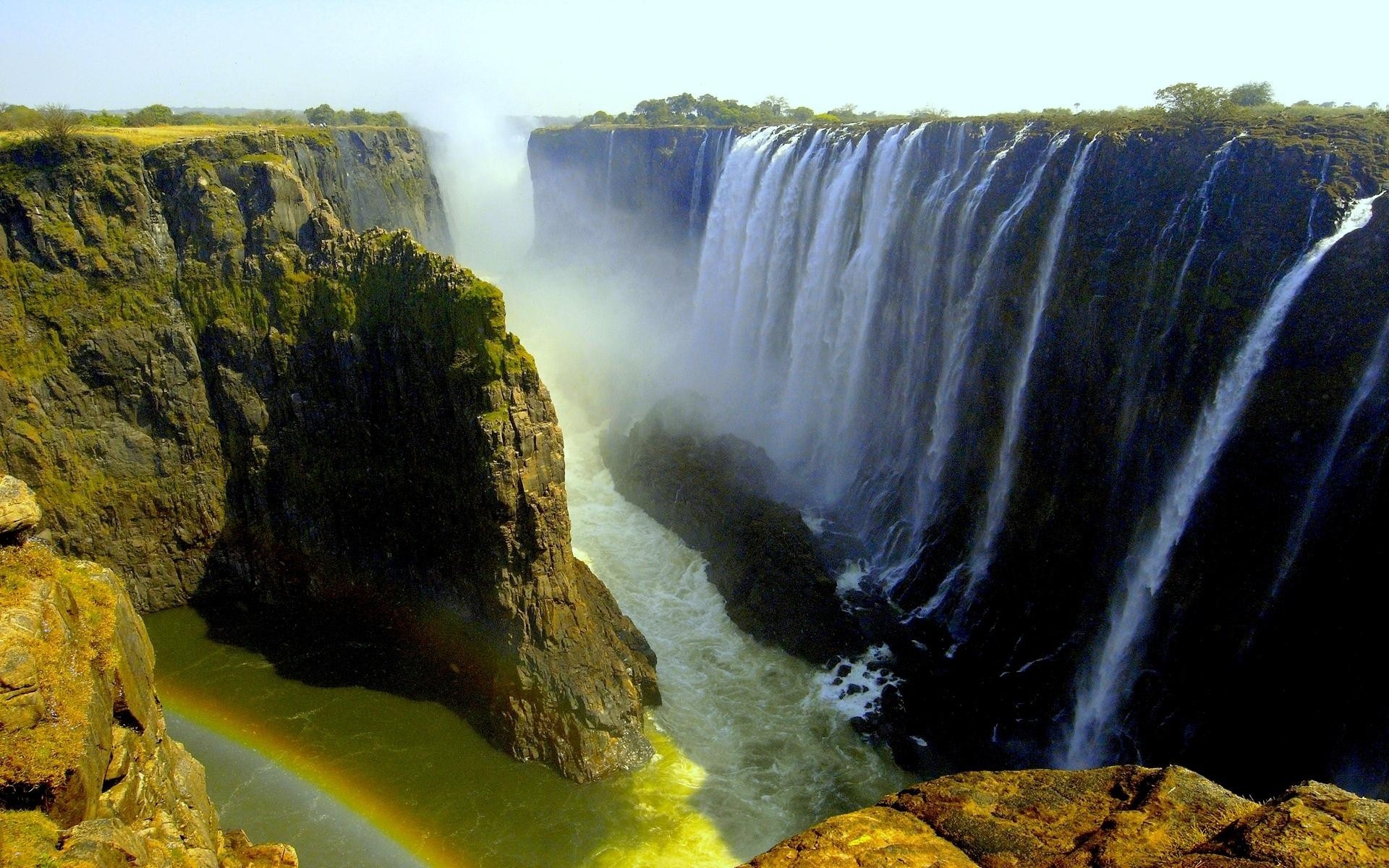 美丽的瀑布,维多利亚瀑布,livingstone,非洲壁纸1366x768分辨率查看