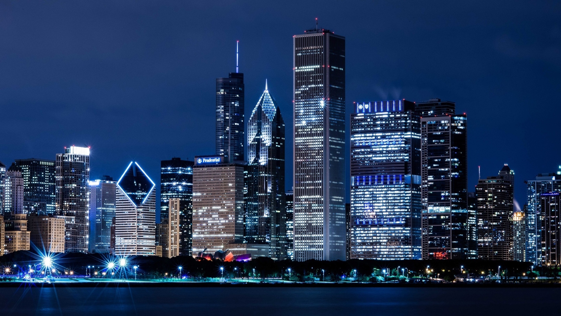 美国,伊利诺伊州,芝加哥,摩天大楼,城市夜晚的灯光壁纸