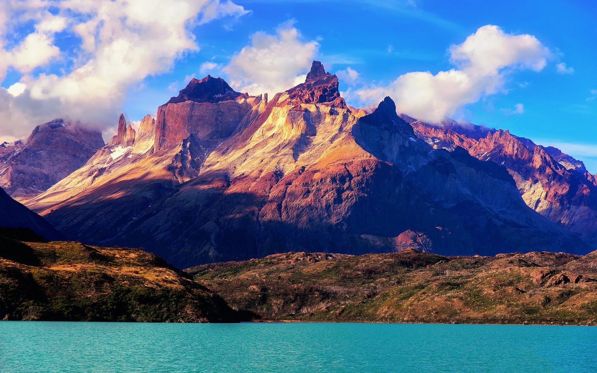 南美洲,智利,国家公园托雷斯德尔潘恩,山,湖泊壁纸
